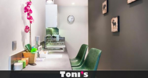 TONI'S STUDIO for couples near ACROPOLIS Museum